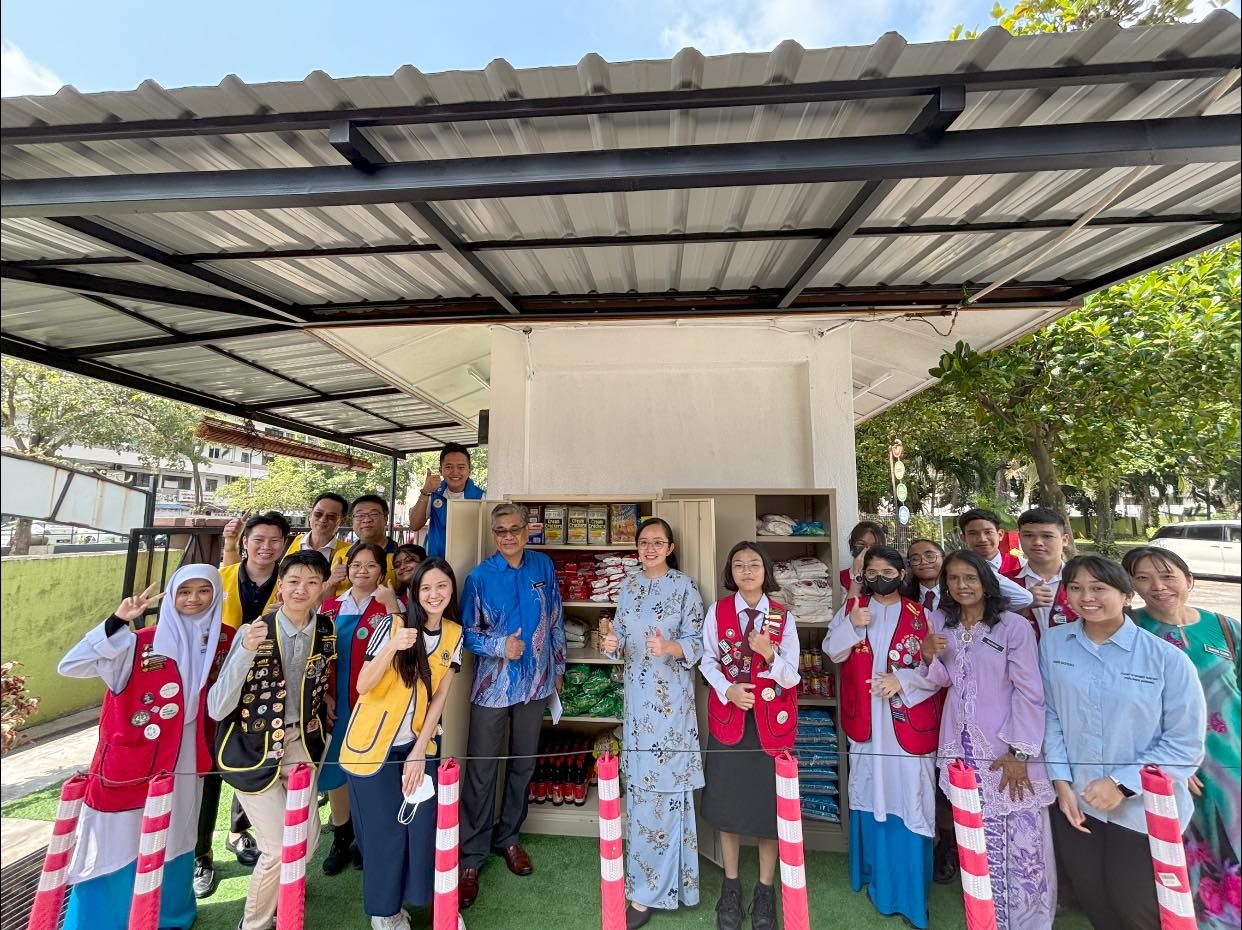 2单位USJ 8国中设食物银行  黄美诗：助清寒学子饱腹