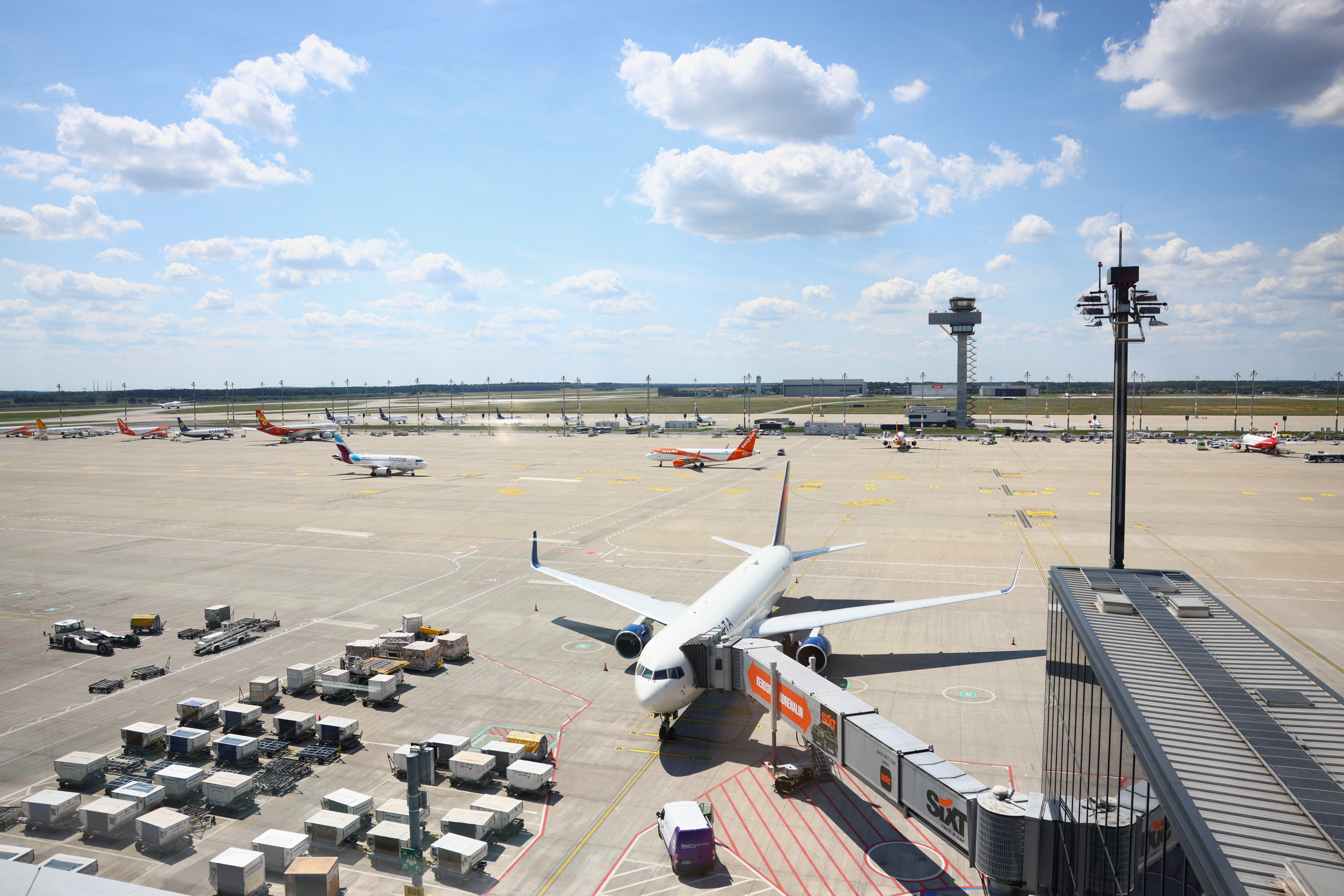 Global passenger demand soars 7.1 pct in September, sets new record — IATA