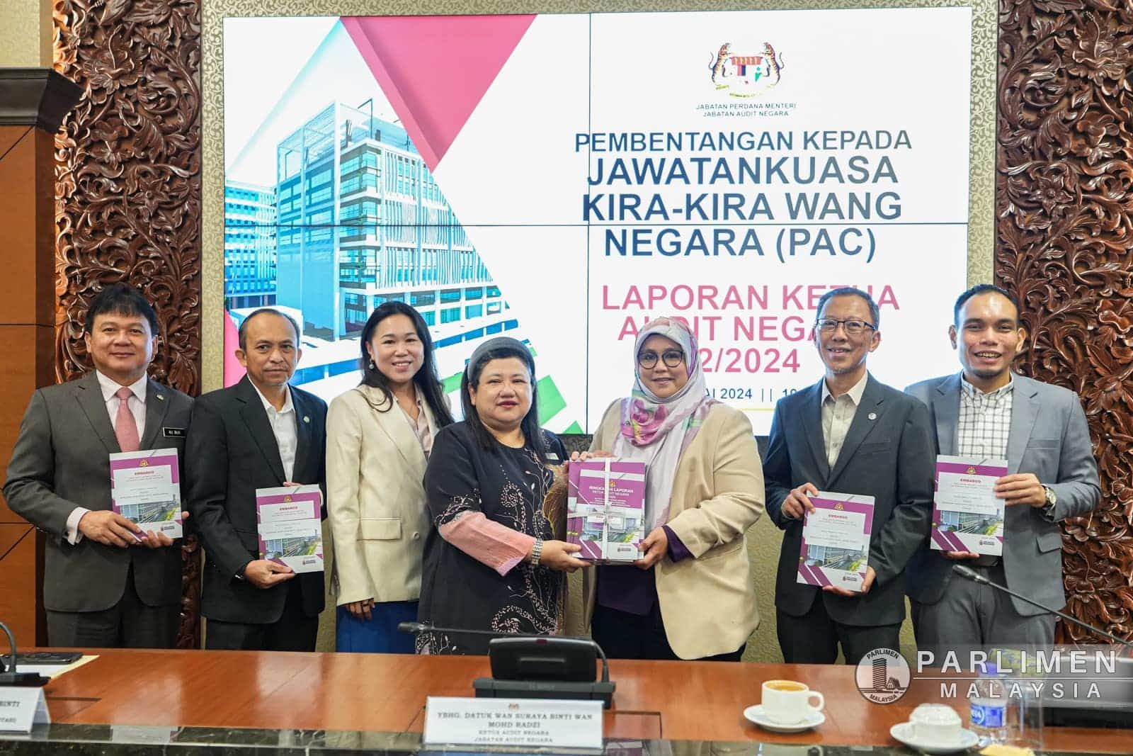 赞沈志强委专业独立审计查弊端  公账会：其他部长应以此为榜样