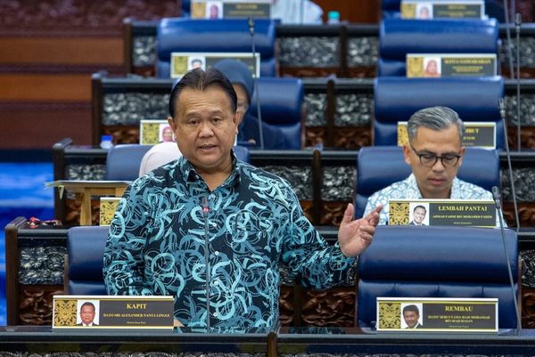 கட்டுமானம் மற்றும் மூலப்பொருட்களின் விலை உயர்வை பொதுப்பணித்துறை அமைச்சகம் உன்னிப்பாகக் கண்காணித்து வருகிறது