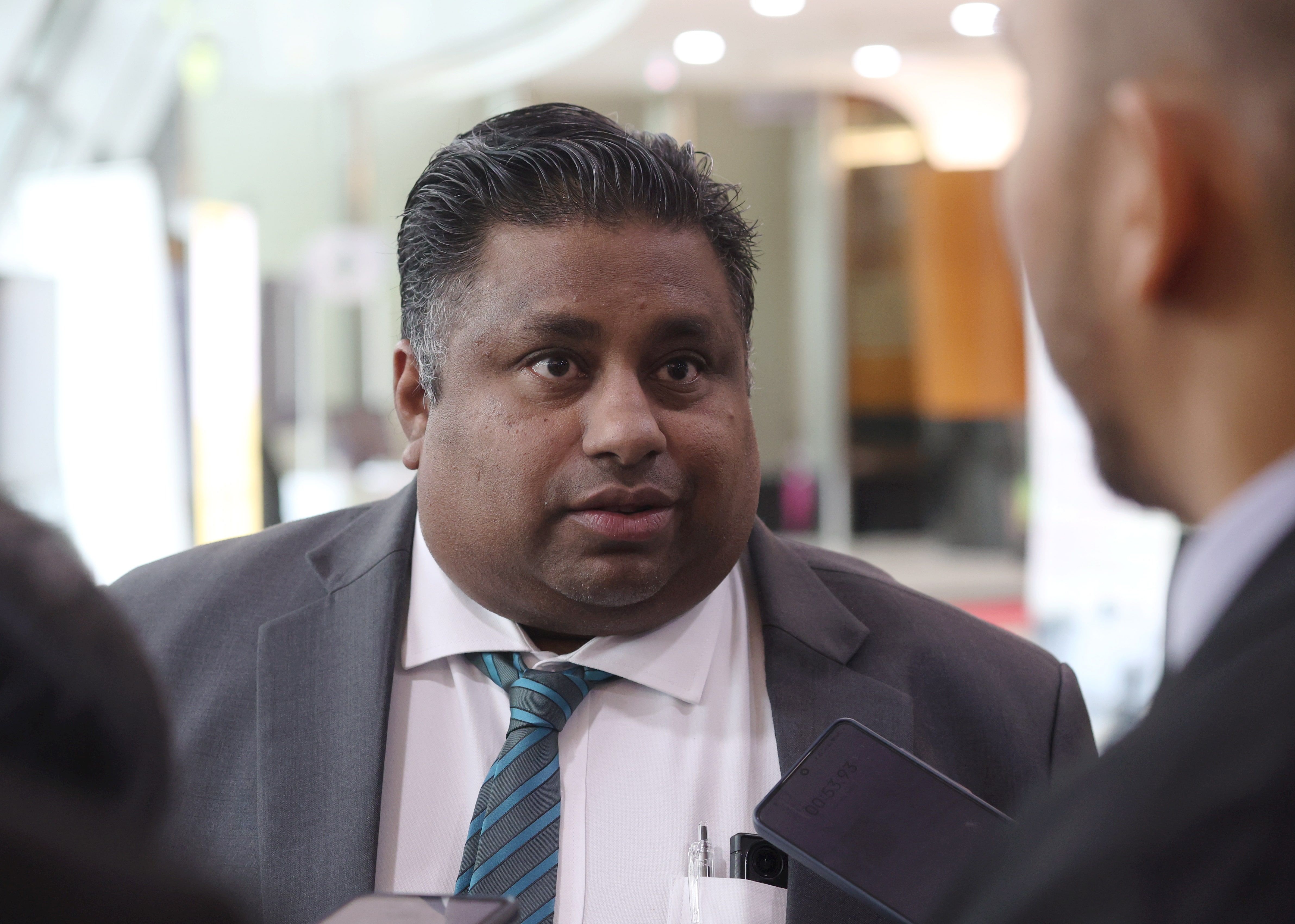 拉吉夫：增建大道无法解塞    改善公交系统才是良药