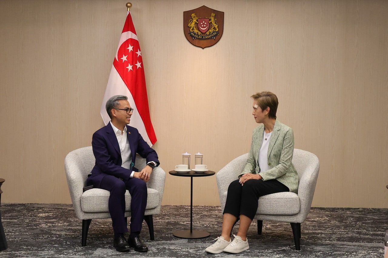 法米访问狮城晤杨莉明  探讨社媒执照申请事宜