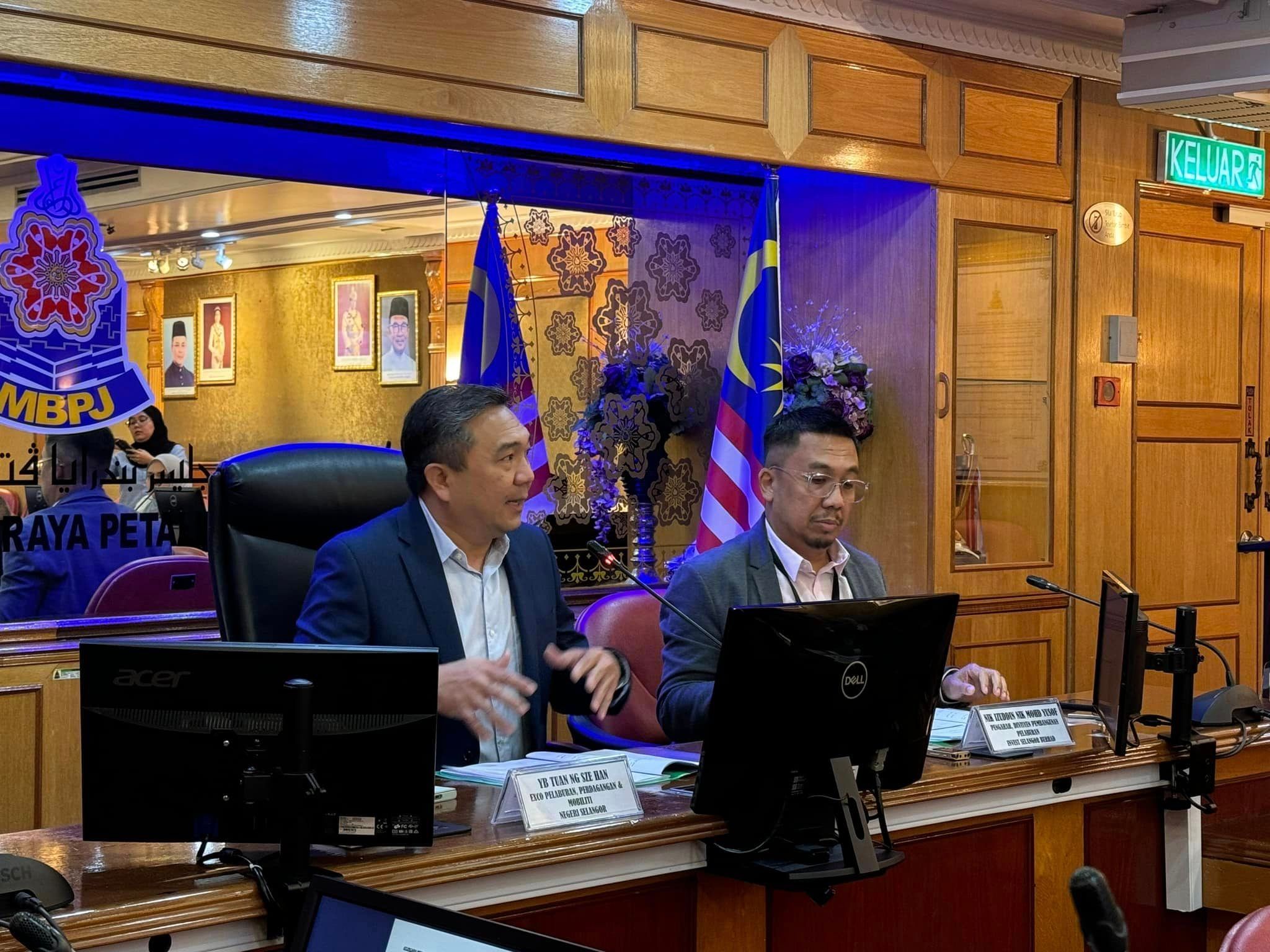 设工作小组研究东铁沿线规划  黄思汉：增高质量就业机会