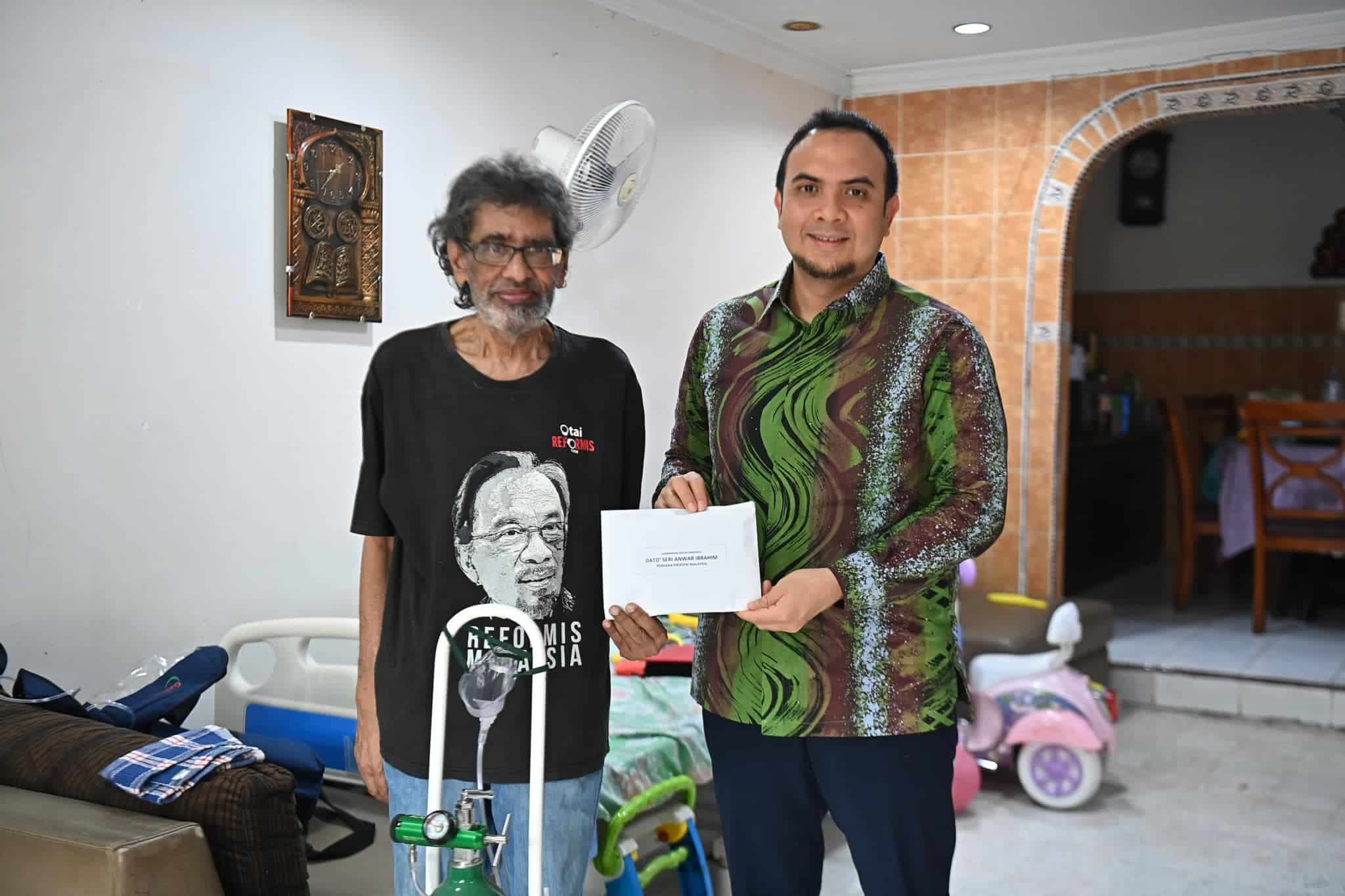PM sampaikan sumbangan kepada aktivis awal reformasi