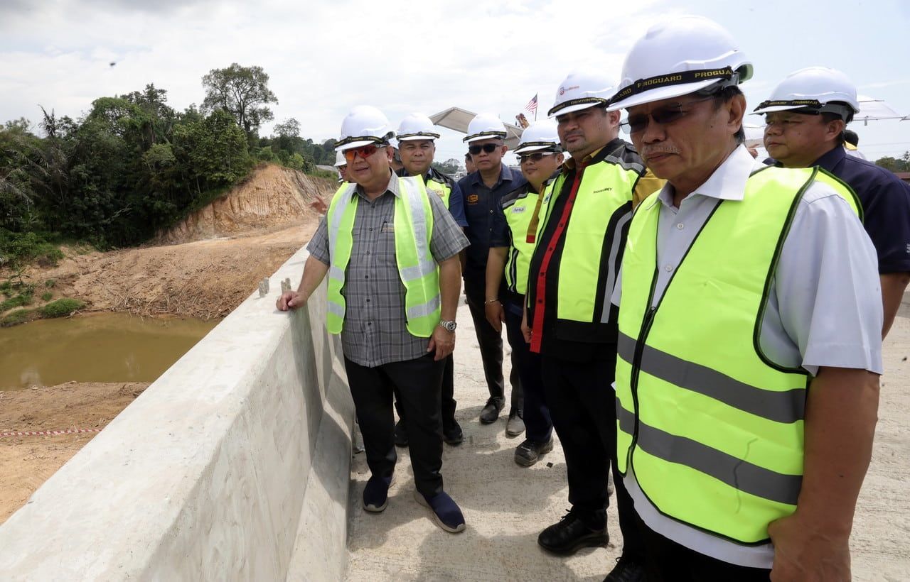 泛婆大道沙巴1A阶段完成逾70%   工程部长：预计2026全面竣工