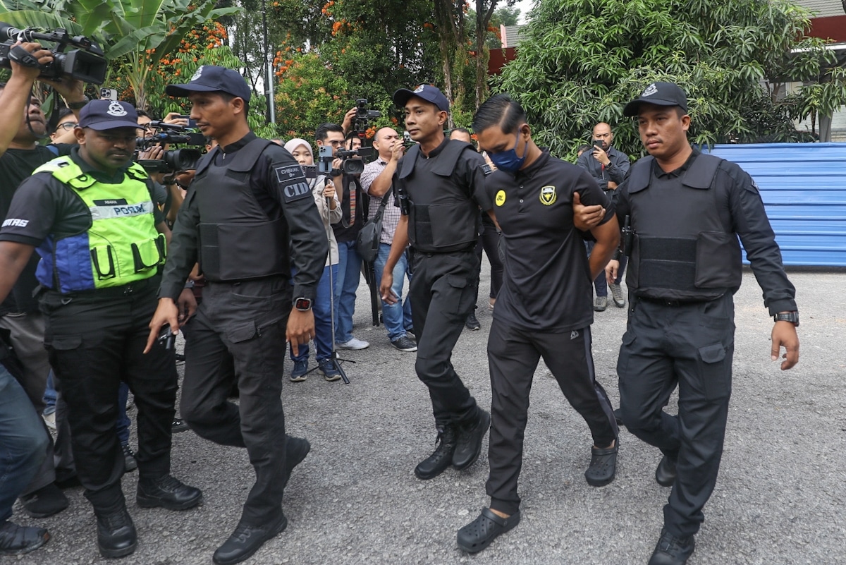 Anggota polis didakwa bunuh Nur Farah Kartini ditahan tugas