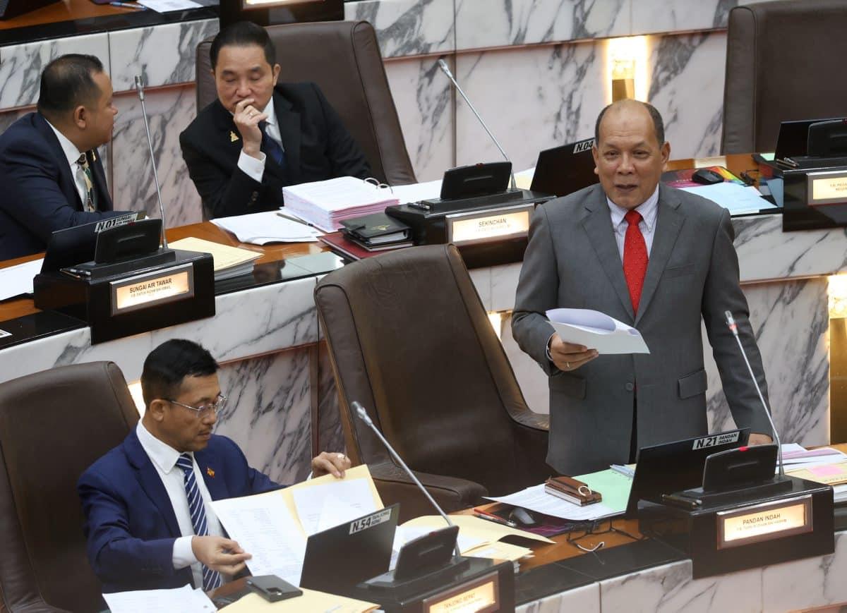 Negeri peruntuk RM5 juta jayakan kerja bersih parit, longkang tidak bertuan