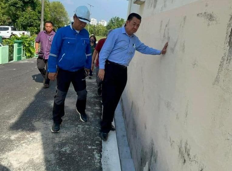 காஜாங் தொகுதியில் கால்வாய்கள் மற்றும் சாலைகளை மேம்படுத்த மாரிஸ் நிதி பயன்படுத்தப்பட்டது  