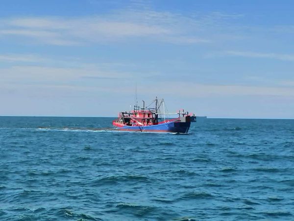 本地渔船违反执照条件 连同4外籍船员被海事局逮捕