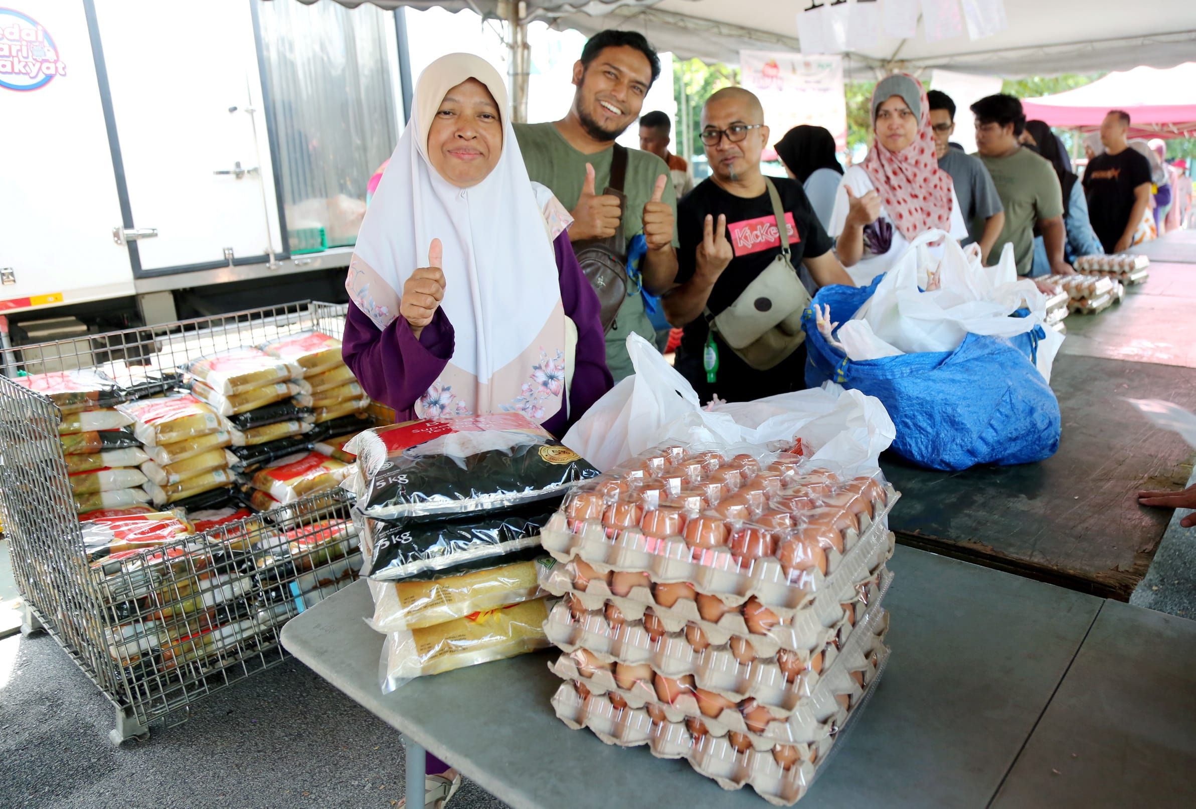 Taman Medan, Sementa antara empat lokasi Jualan Ehsan Rahmah hari ini