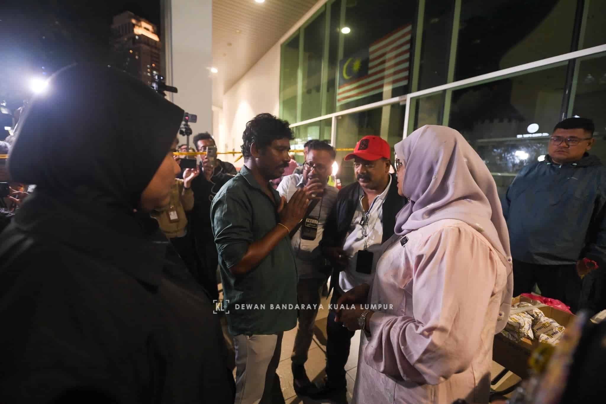 【印度清真寺路地陷】将召集各地下设施机构 隆市长：绘制地理地图