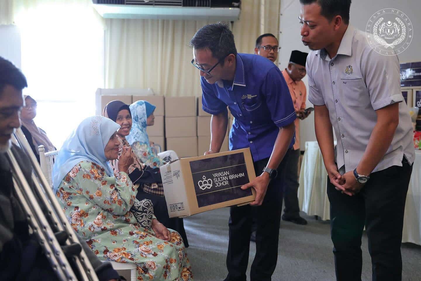 元首谕令名下基金会施援更多弱势群