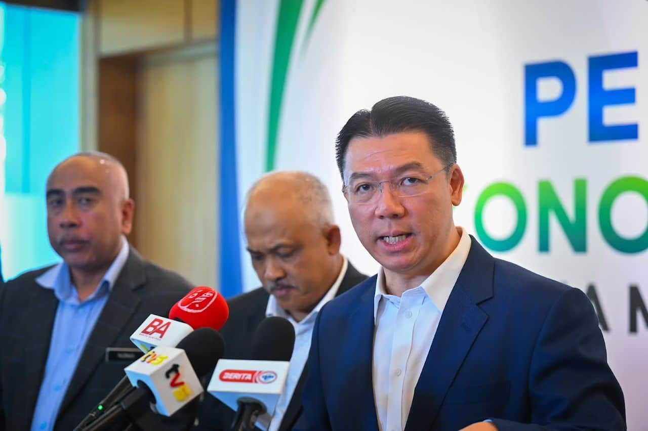 公务员起薪带动市场消费 倪可敏：惠及本地中小企业