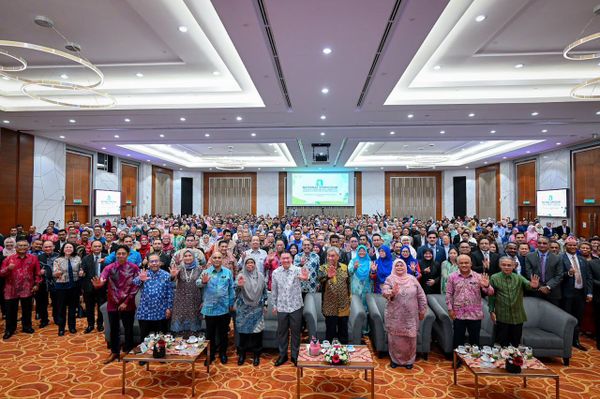 倪可敏:2040年我国城市化率达85% 高于全球平均值的55%