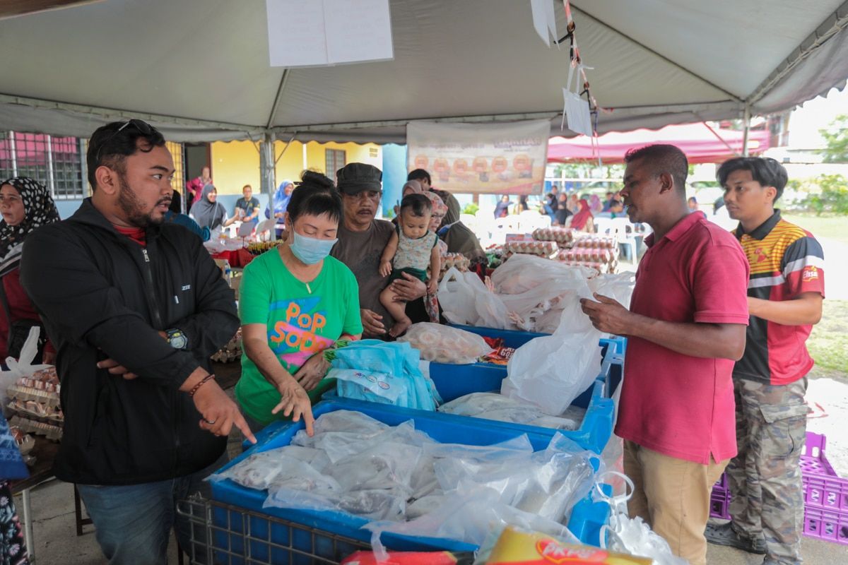 1,000 keluarga KRT Taman Subang Baru terima manfaat program jualan murah