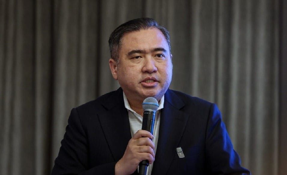 设特别小组查长巴充电座触电案  陆兆福：涉事巴士暂停营运