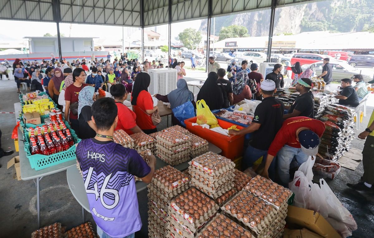 Seri Serdang antara lima lokasi jualan murah barangan asas esok