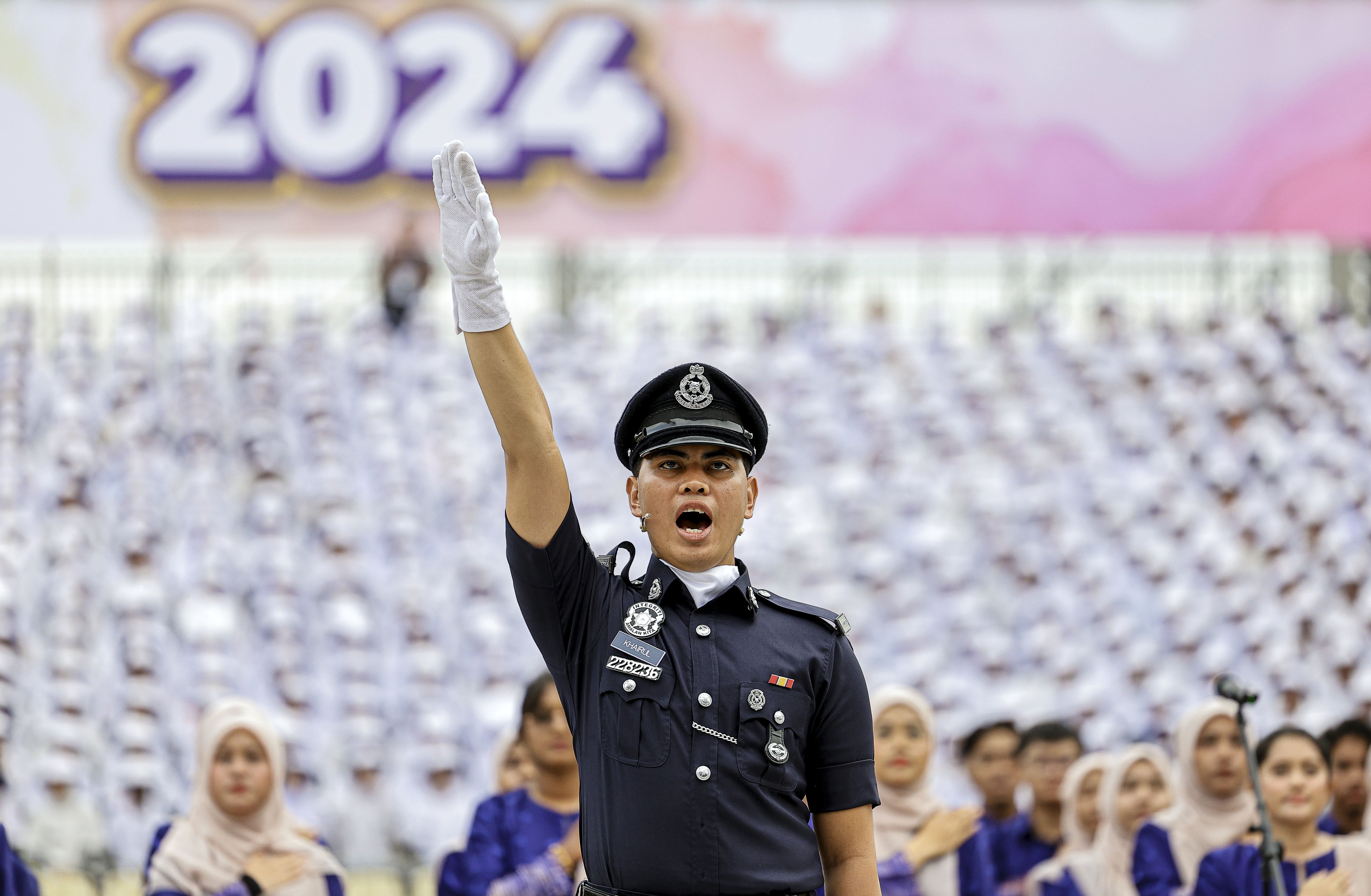 Hero of Ulu Tiram shooting incident leads Rukun Negara recitation 