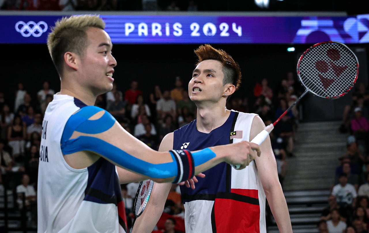 Aaron fit to play at BAC in China, says coach