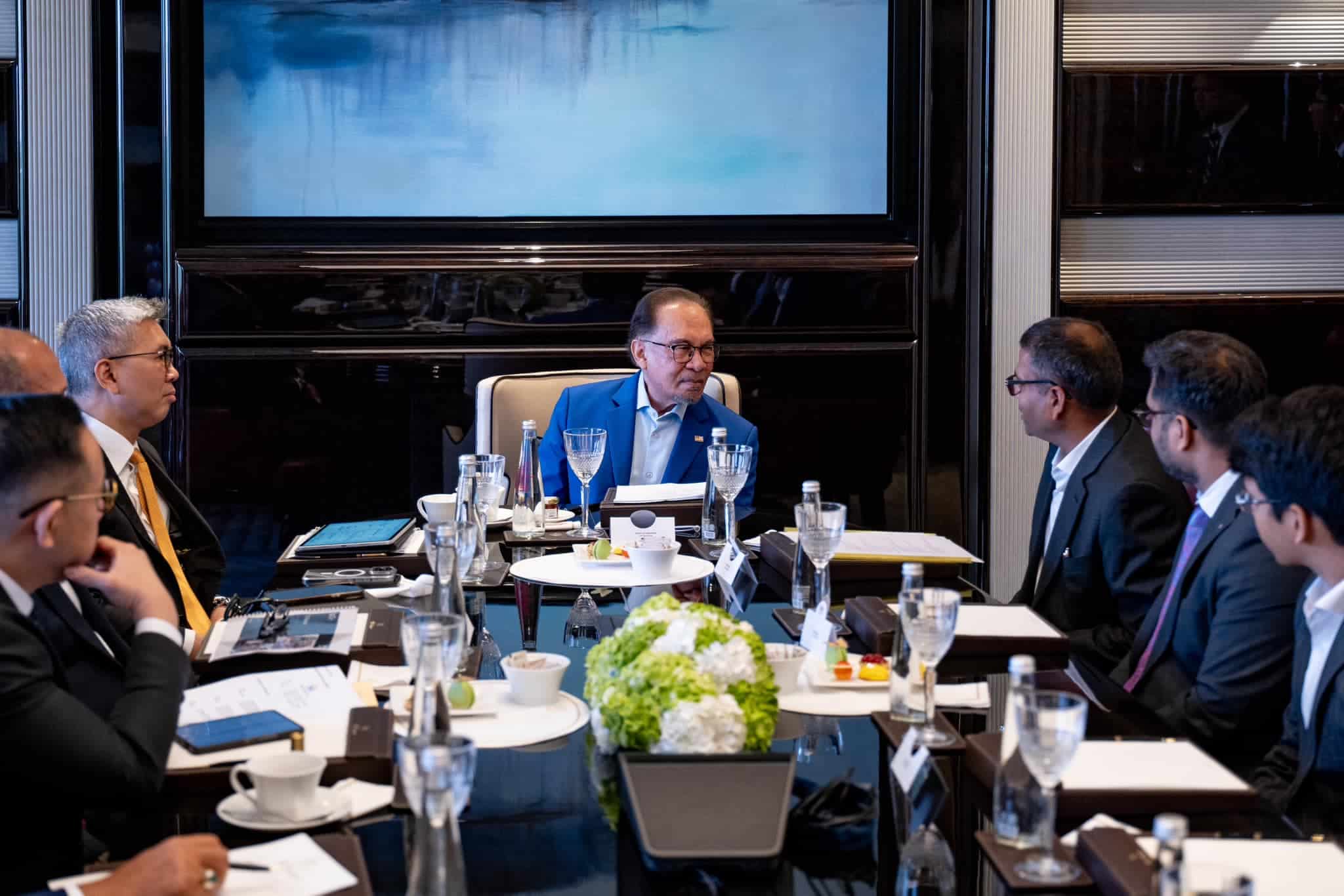 Anwar’s visit to India secures potential trade worth RM8 bln