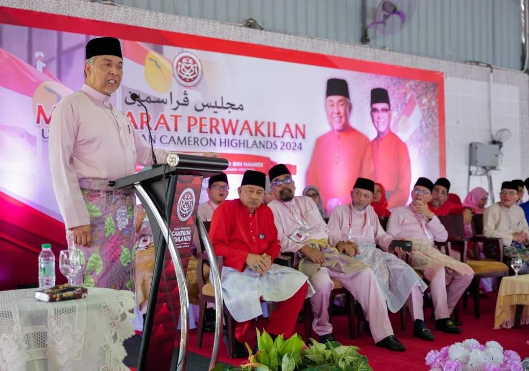 吁竞选团全力以赴重夺能吉里·扎希：为即临巫统大会添意