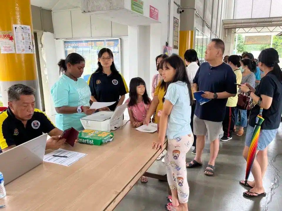 拉吉夫在捐血场所设柜台 助目标群申请雪州保健卡