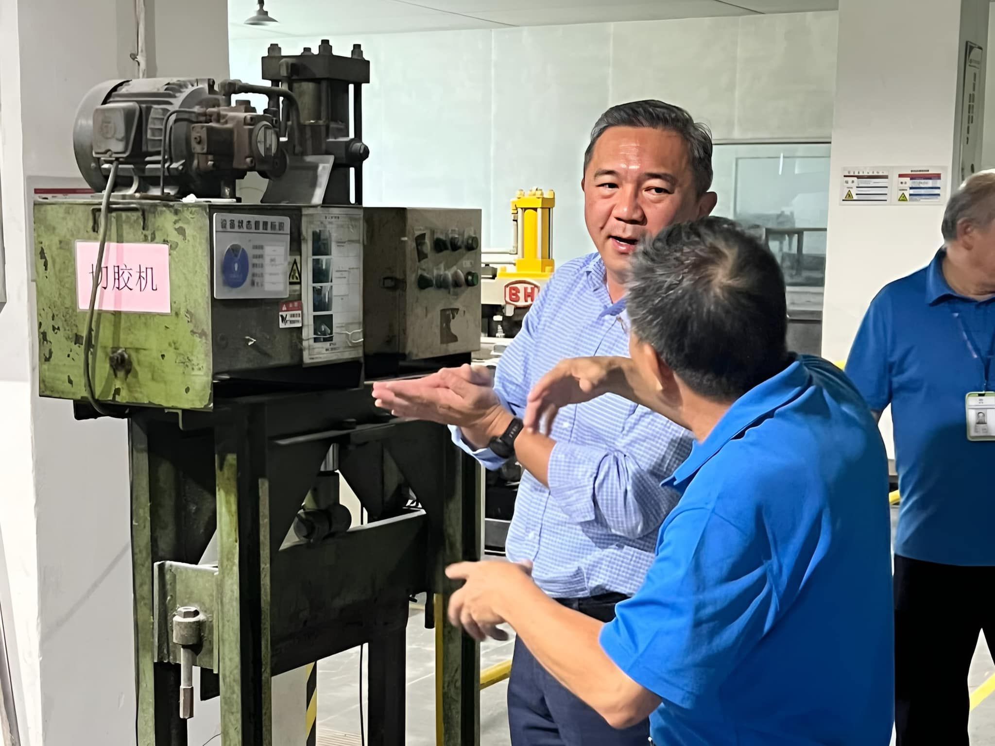 黄思汉远赴厦门招商引资  主攻电子与工程及汽车业