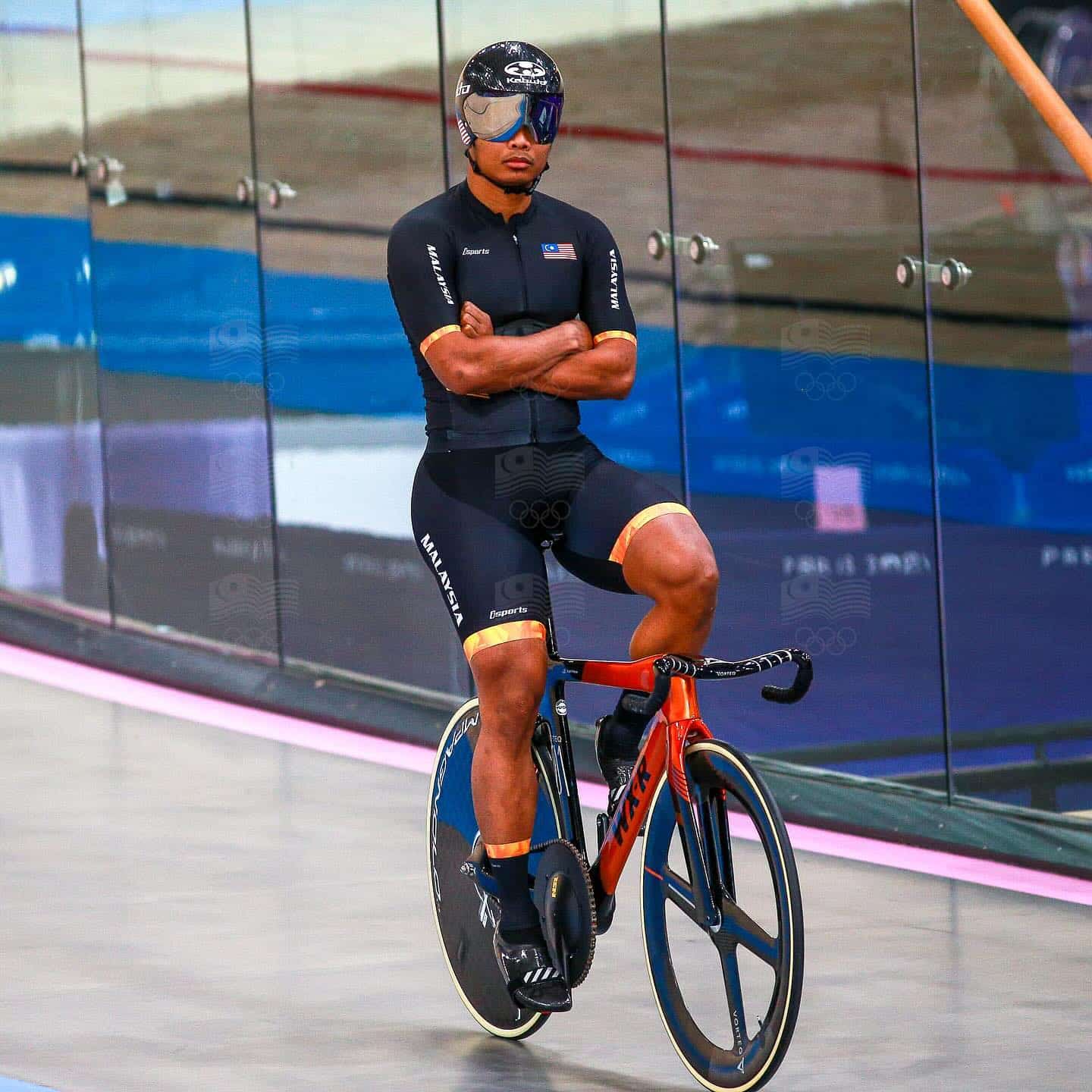 Shah Firdaus set to compete in keirin, sprint events despite injury