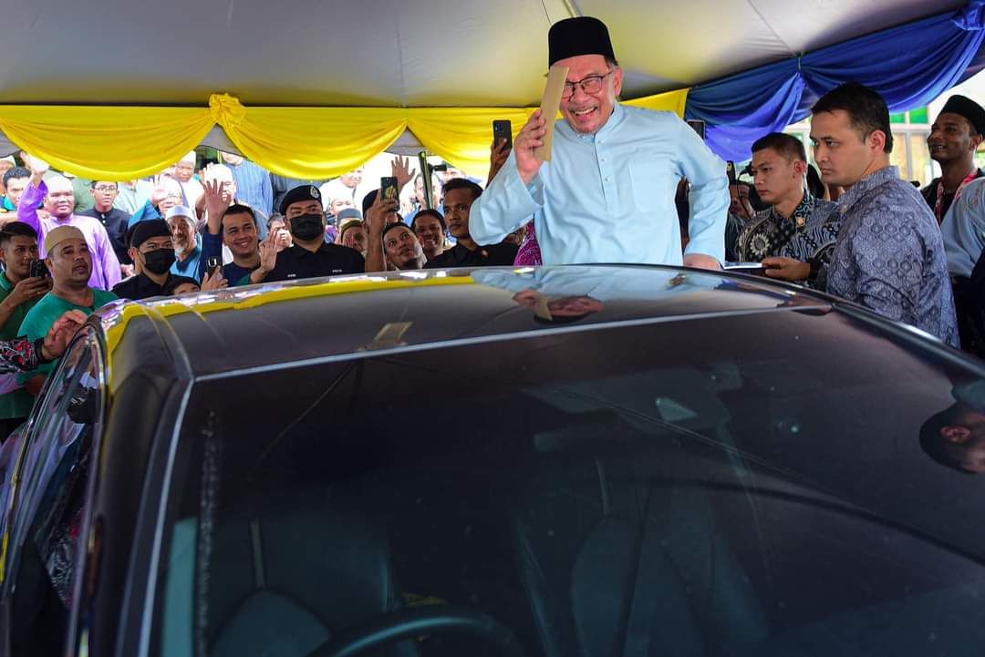 安华：疏忽失白礁主权实属背叛