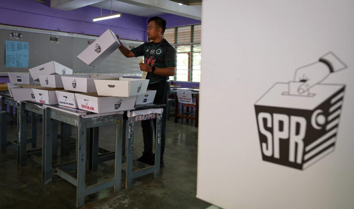 SPR: Poster tarikh penting PRN Sabah ke-17 adalah palsu 