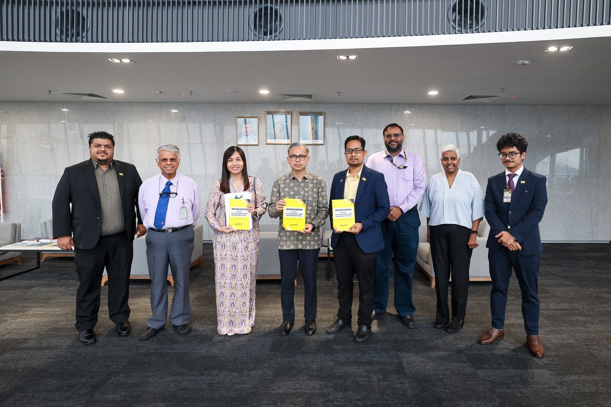 社媒执照措施维持明年起生效 法米：继续交流收集各方意见