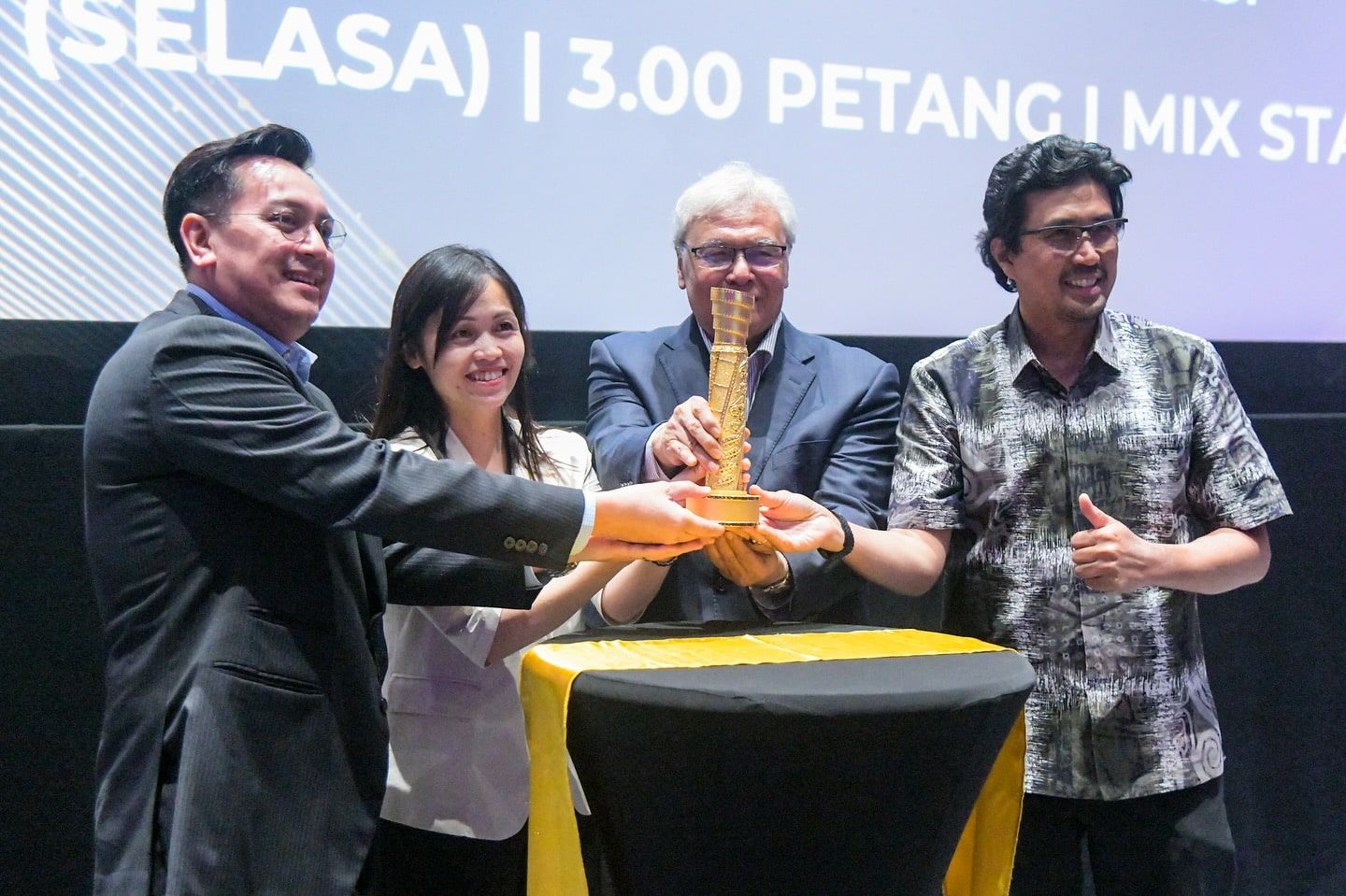 电影奖掖金计划吸引大量外资   张念群：创造逾2万就业机会