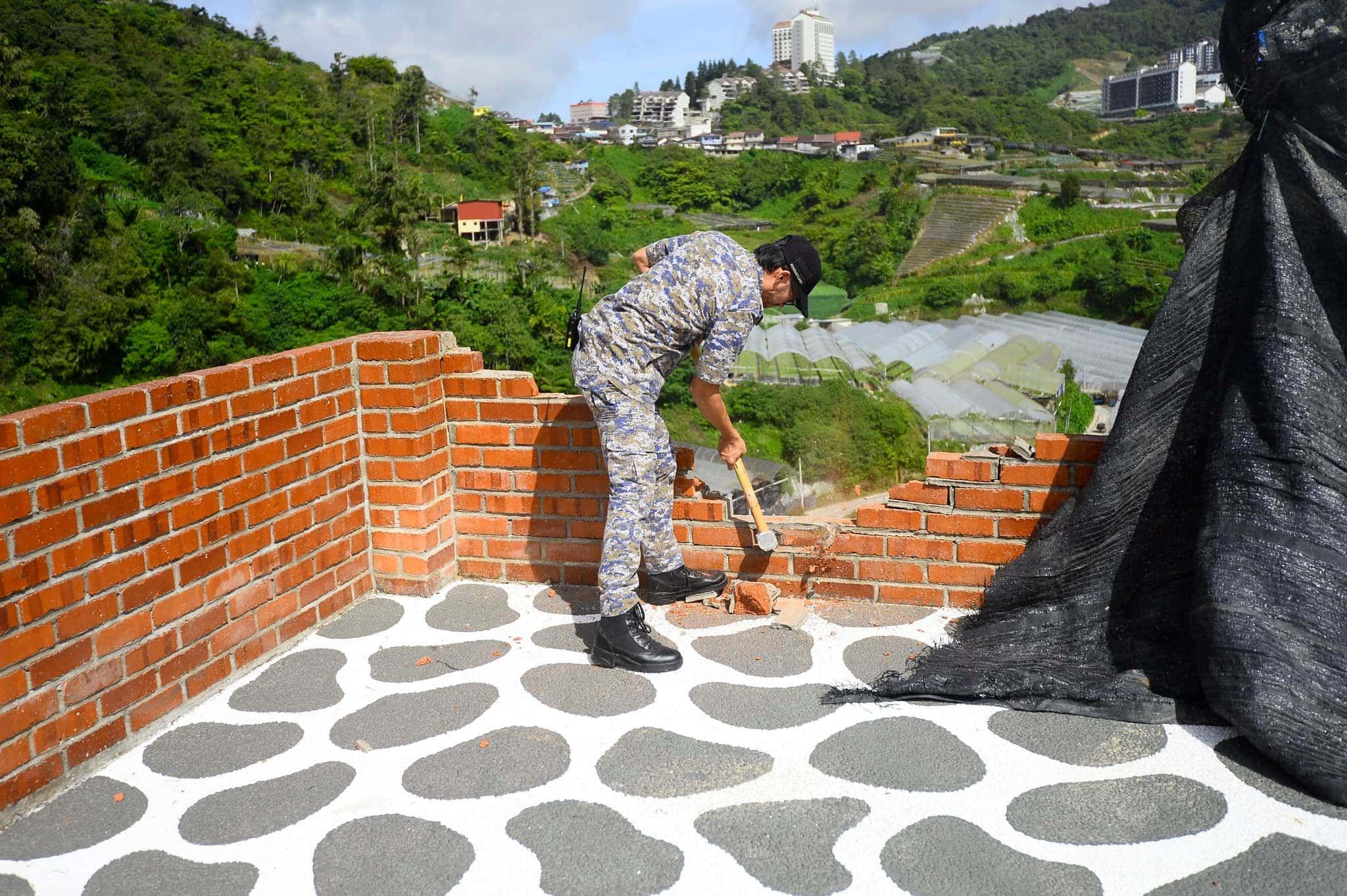 金马仑圣托里尼主题公园违建被拆