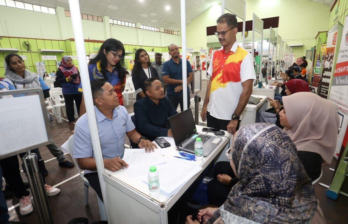 JobCare helps over 3,000 people find work
