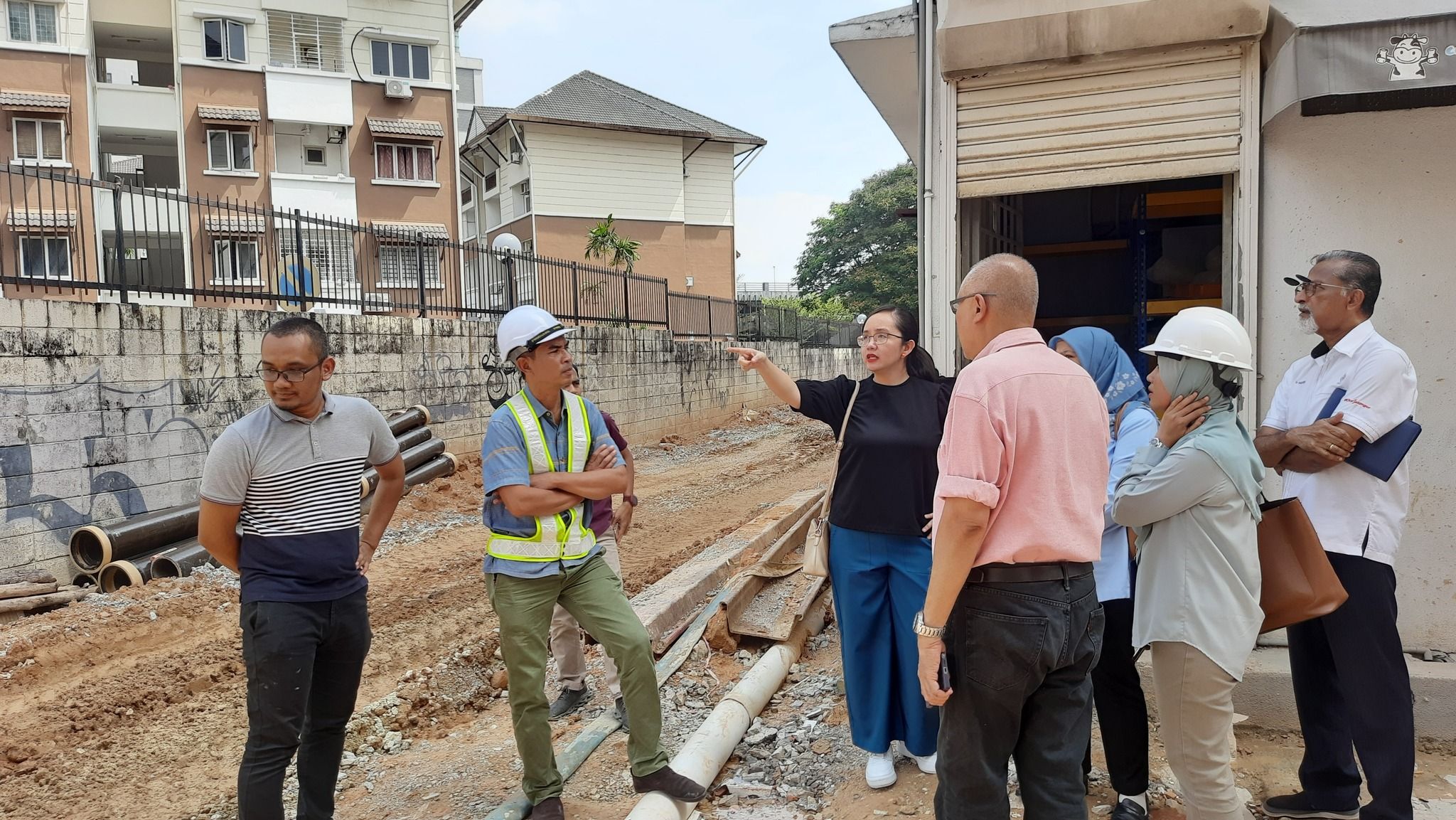 实地考察SS15/4路排污水管工程  黄美诗揪出数挑战需解决