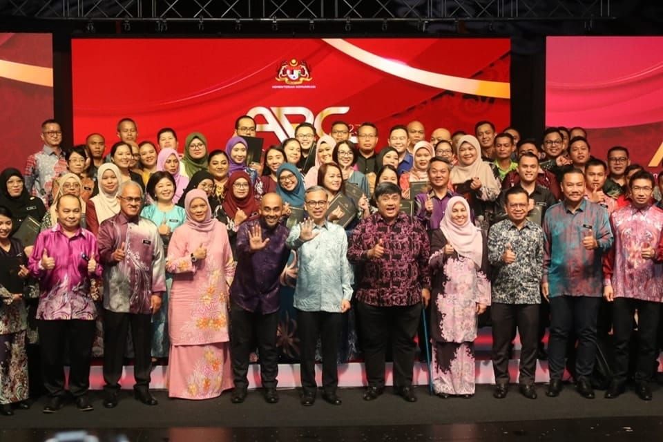 法米：多国有意效仿大马社媒执照措施