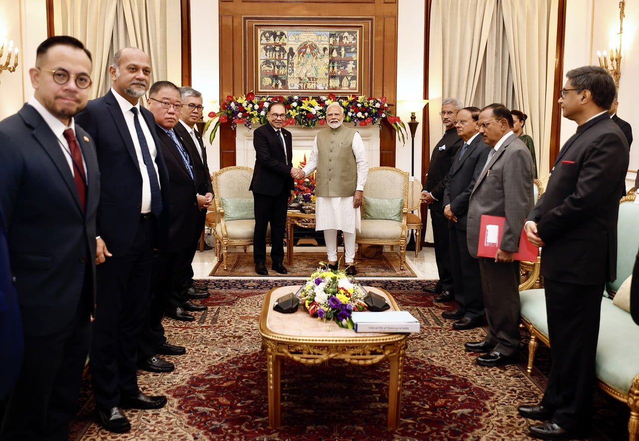 安华与莫迪见证签署8备忘录 涵盖招聘医药数码旅游