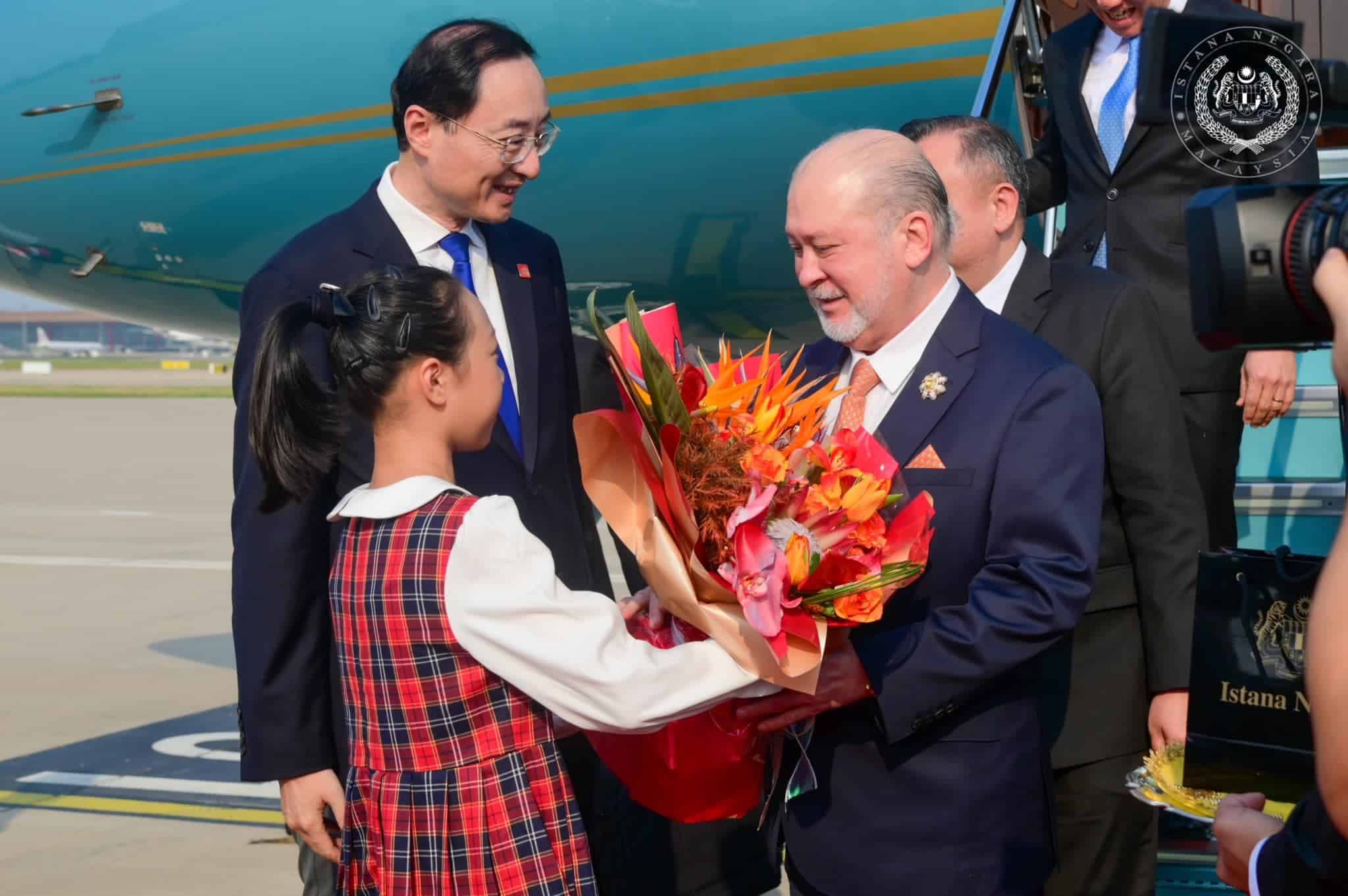 【元首访华】人民解放军列队迎苏丹依布拉欣专机抵达