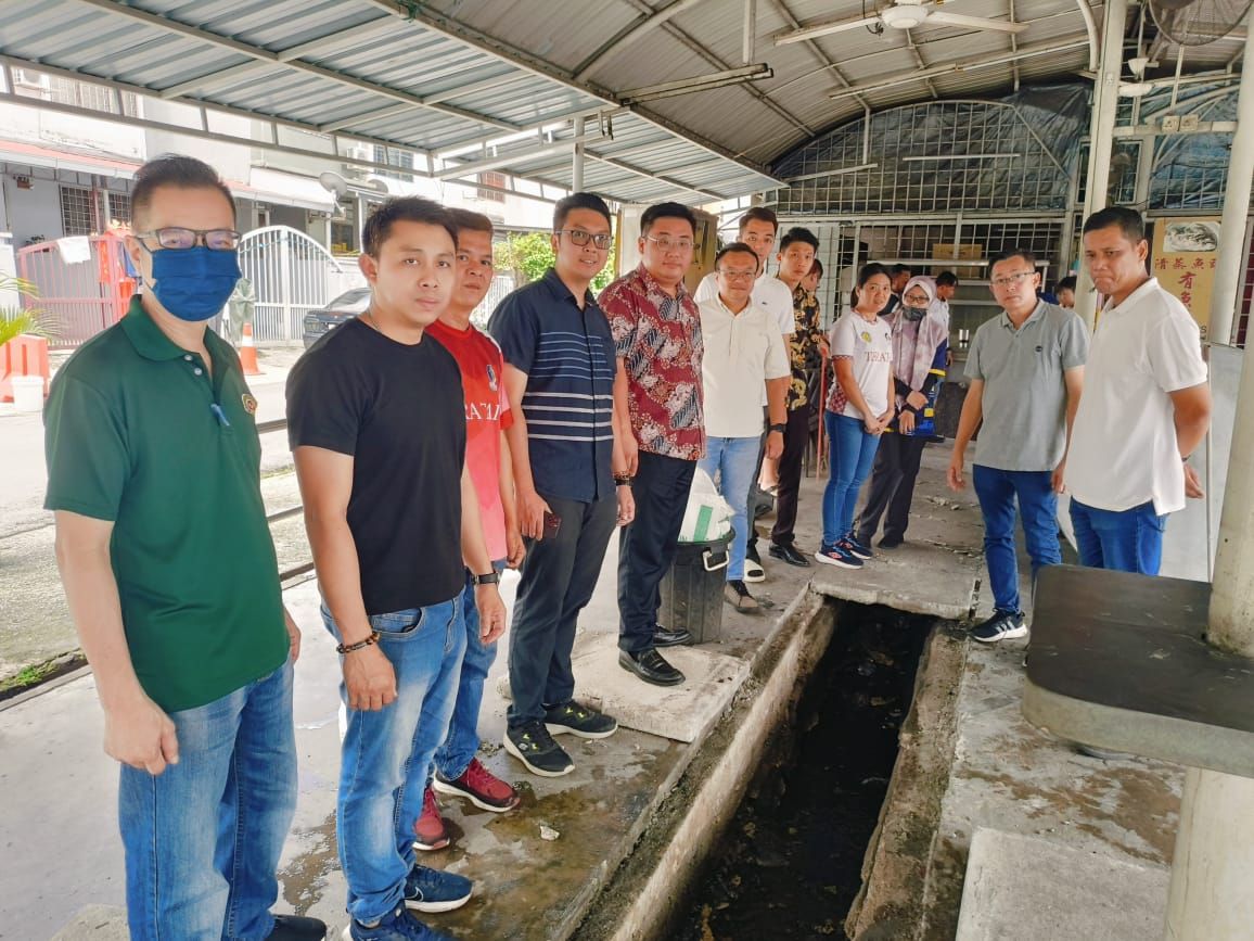 太子园为食街约26档口大洗刷清沟  冀解决当地逢雨积水困扰