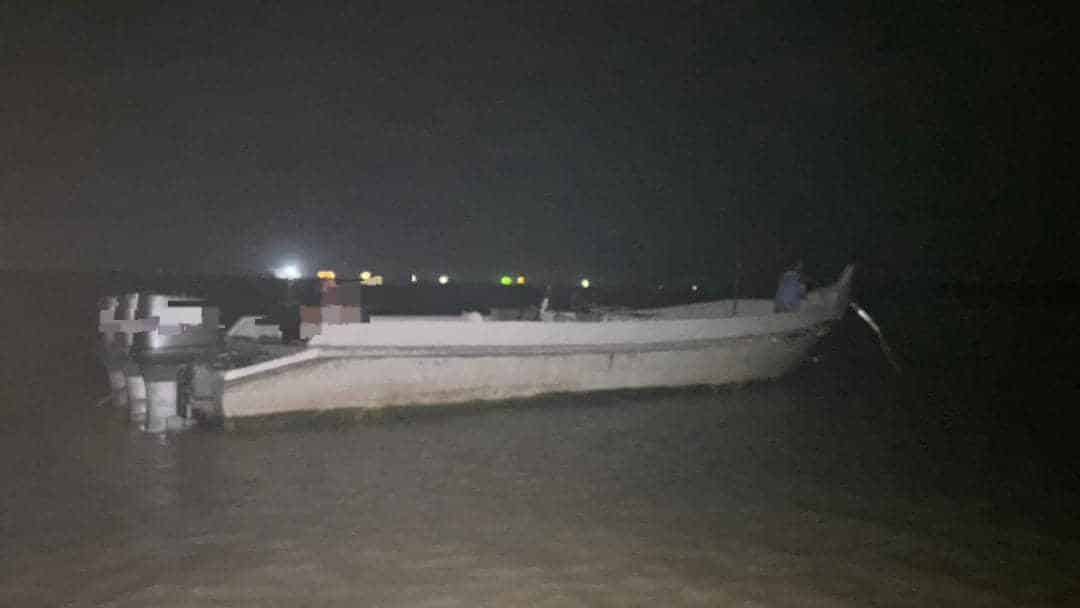 Selangor MMEA foils illegal migrant smuggling off Pantai Tanjung Rhu