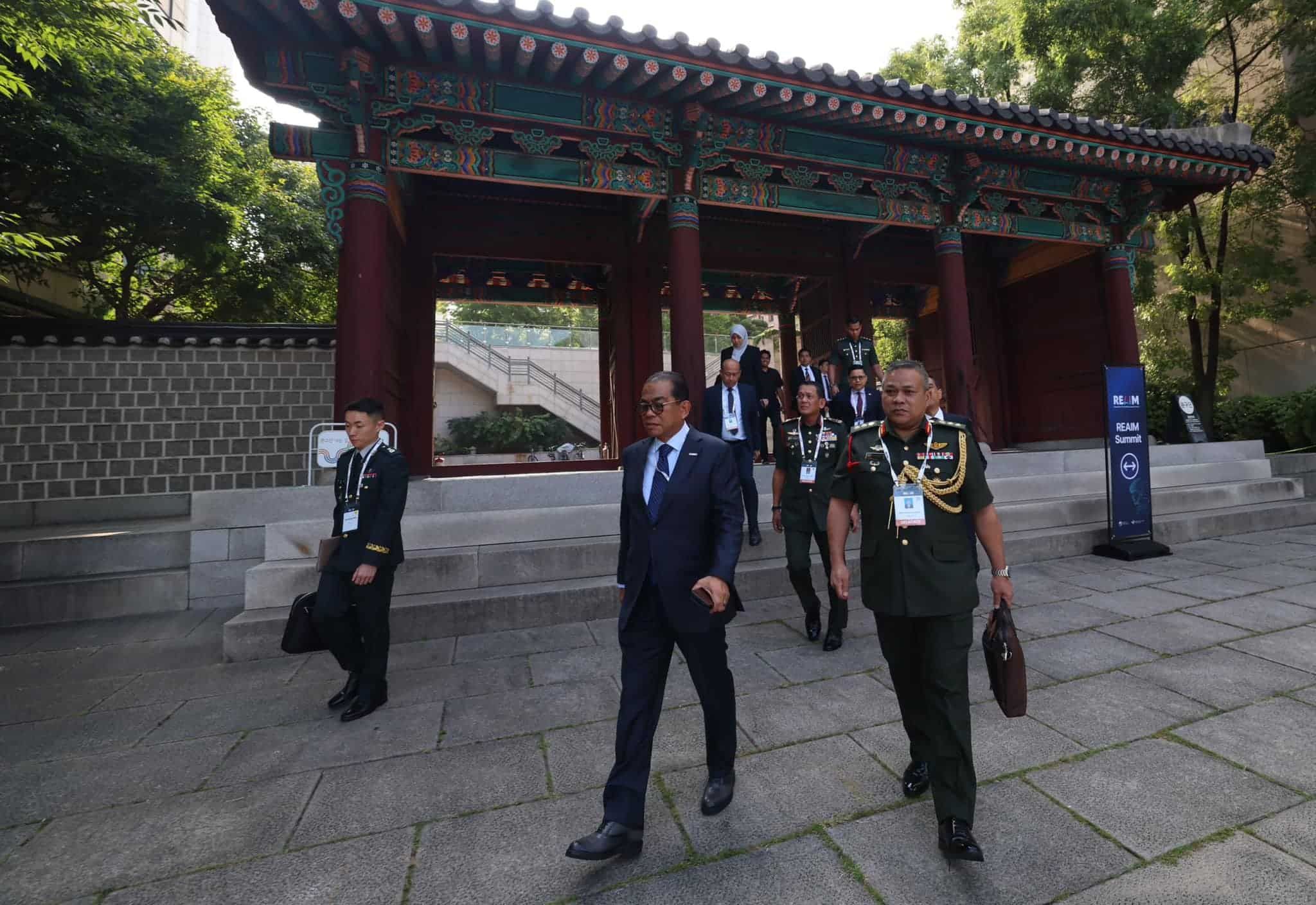 促大马军事业者采用AI技术  防长：跟上科技发展步伐