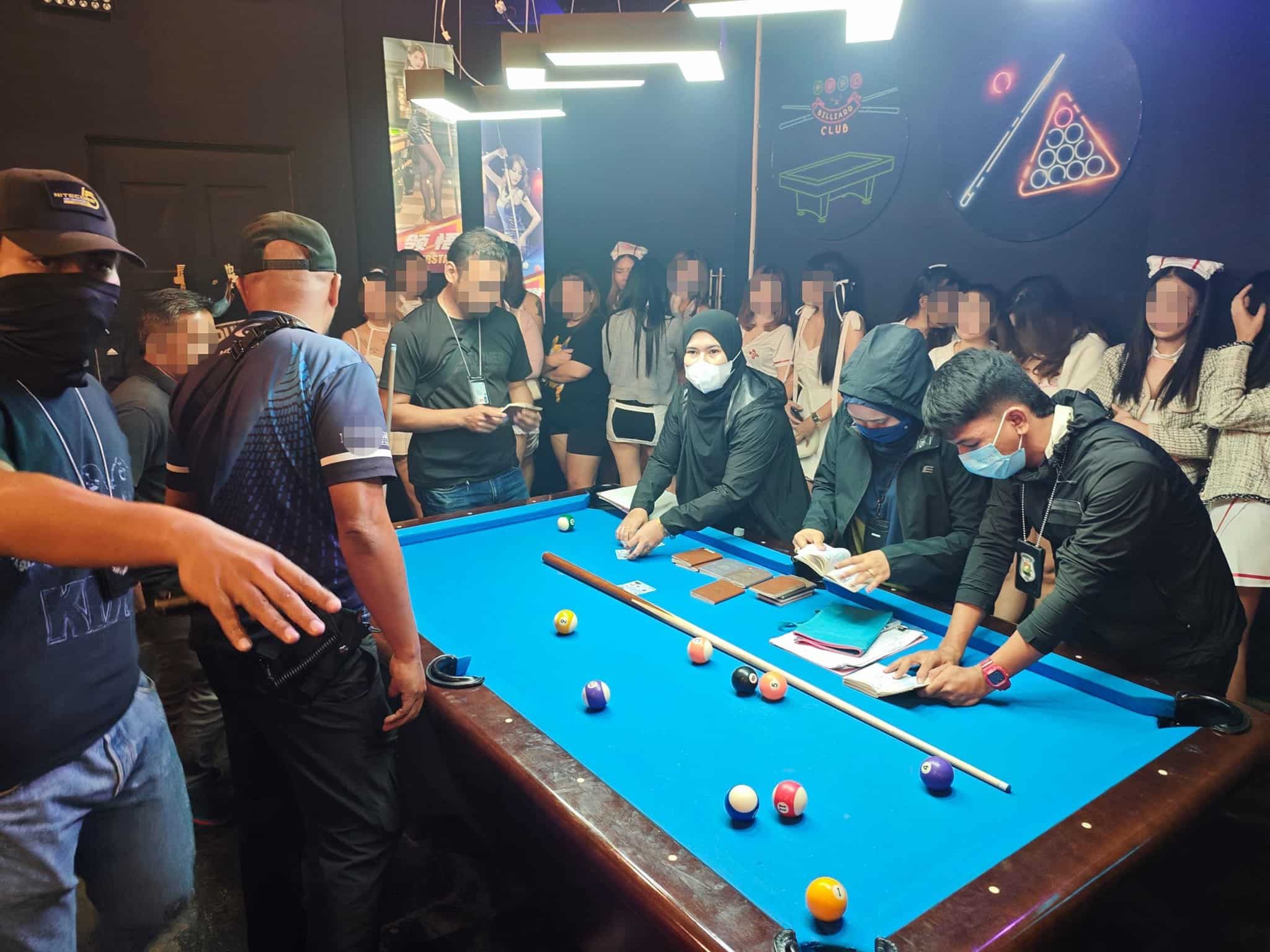 餐厅提供娱乐服务 移民局捕17泰国女子