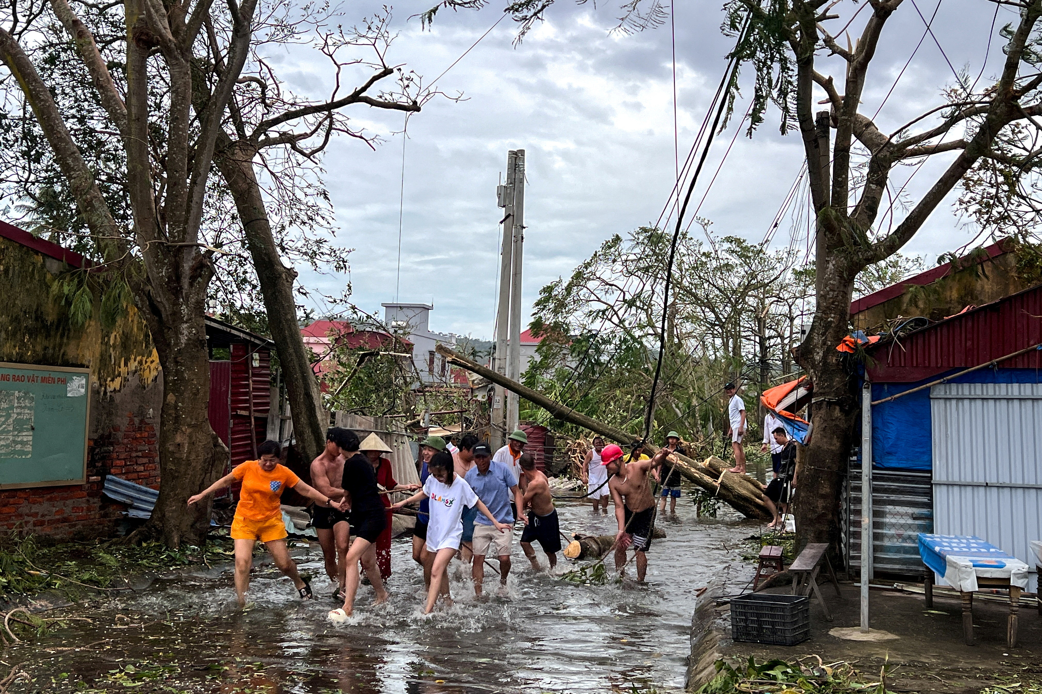 Typhoon Yagi costs Vietnam US$1.6 bln, may lower growth, ministry says