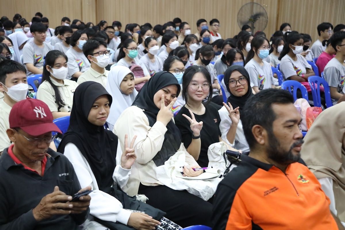 首场国立大学升学说明会巴生引爆  吸引700各族家长学生出席咨询