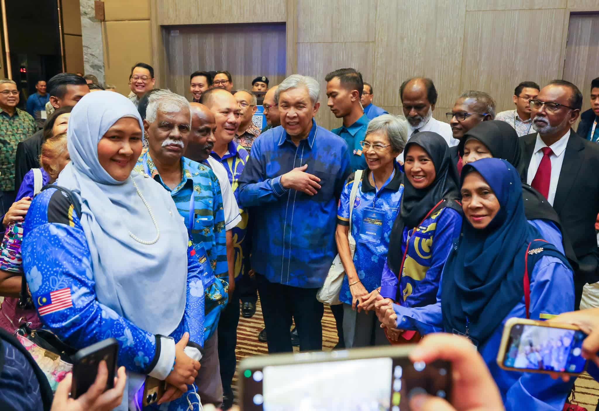 促福利局保护GISBH儿童 阿末扎希：探讨防老树倒塌方法