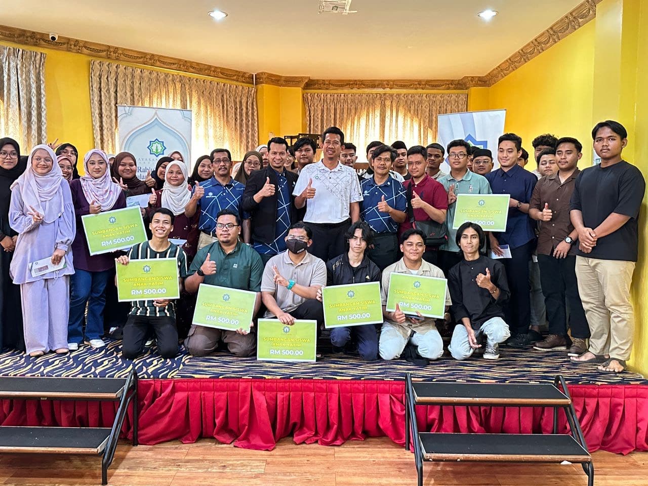 40 anak yatim terima sumbangan siswa RM500 dari Yide