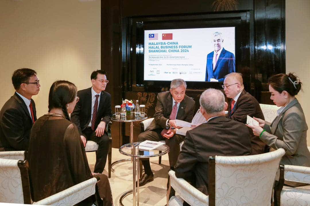 第5届世界会长大会首次移师大马    魏家祥：扎希任顾问.欢迎企业访马