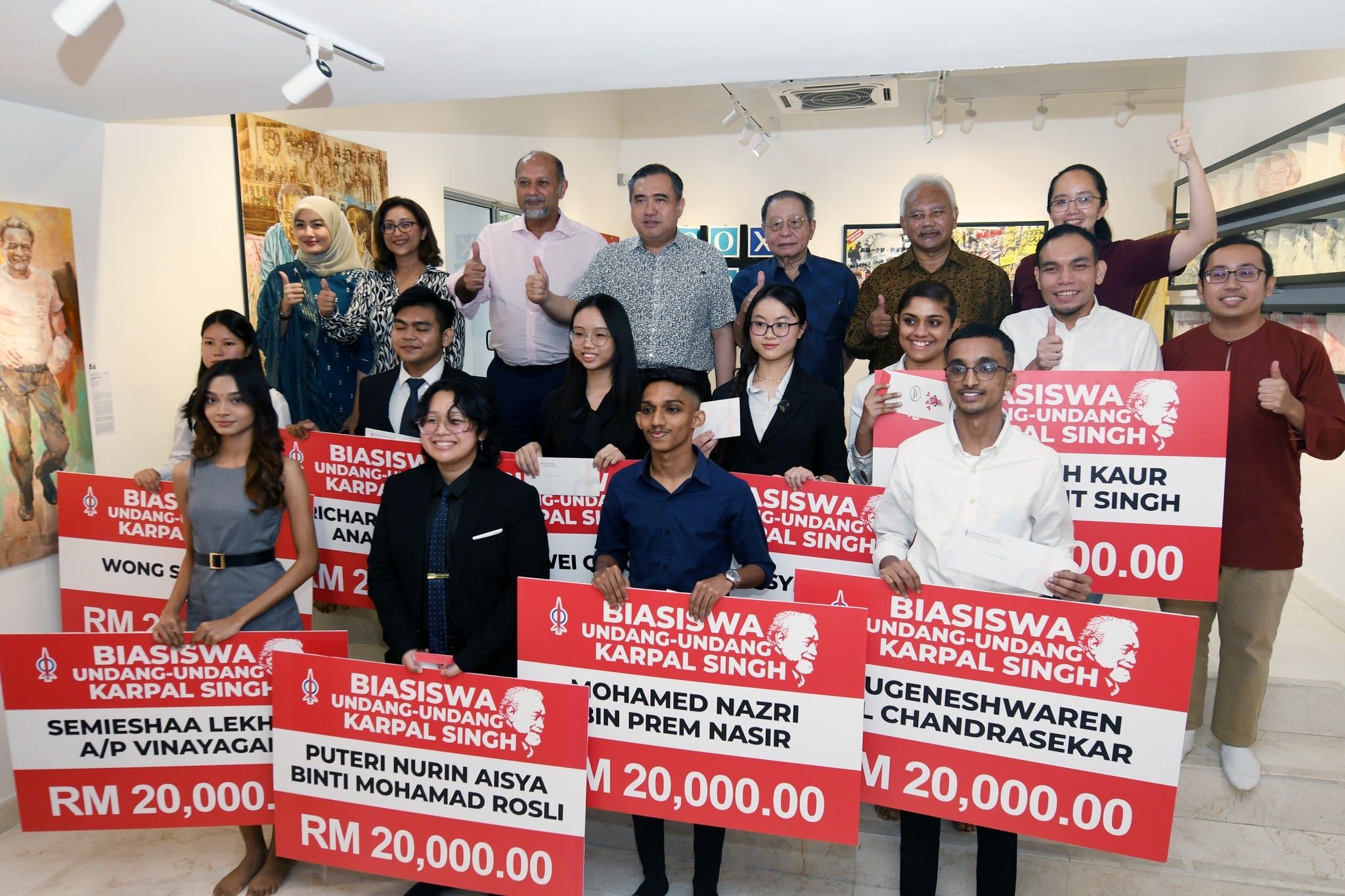 卡巴星法律奖学金收近400申请 10优秀生受惠各获2万