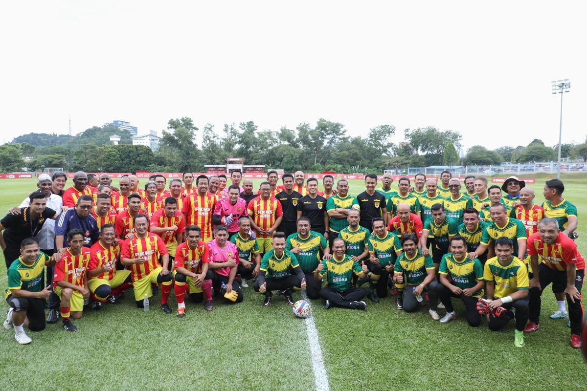 Selangor, Kedah MBs’ friendly match testament to mature politics