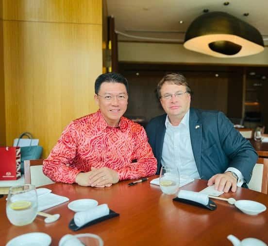 倪可敏于美大使柯嘉年共进午餐 交流政经文教合作机会